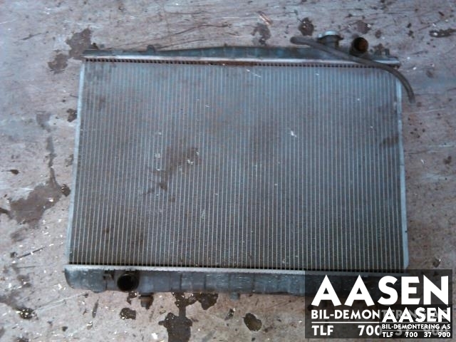 Radiator (manuell gir) til Nissan King Cab, 1998-2001 (Fase 1) (D22) (D22)