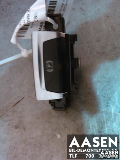 Bryter elektrisk håndbrekk/parkbrems til Peugeot 308, 2013-2021 (Type II)  (96785851VV00)