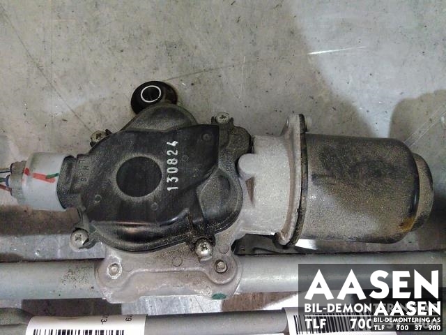 Viskermotor frontrute til Mitsubishi Space Star, 2013-->> (Type II)  (MITSUBA|8250A493)