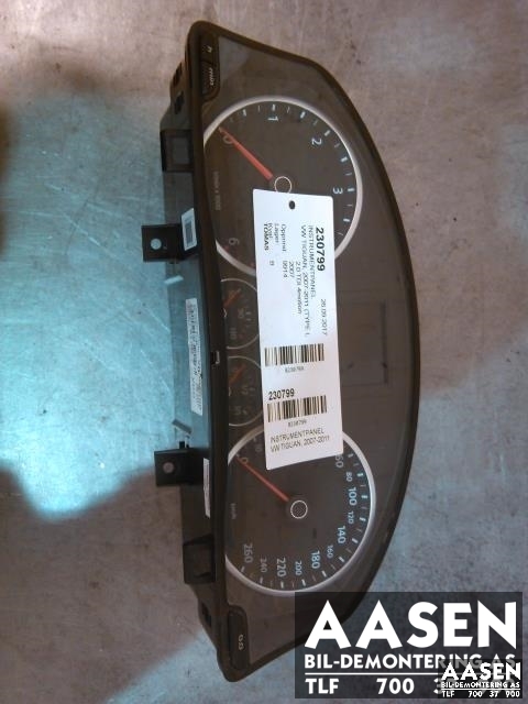 Instrumentpanel til VW Tiguan, 2007-2011 (Type I, Fase 1) (SIEMENS|5N0 920 870 DX)