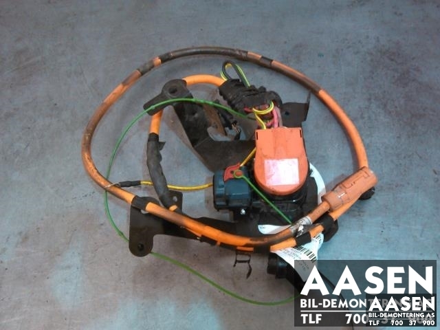 Batterilader inntak/luke til BMW X5, 2013-2018 (F15) (F15) (61 12 6 808 459)