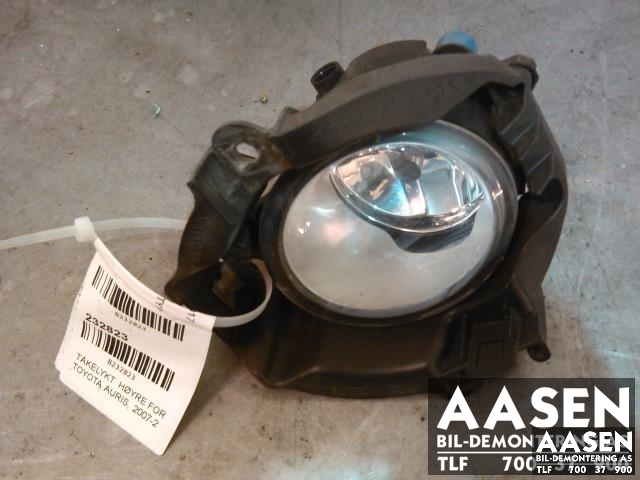 Tåkelykt høyre foran til Toyota Auris 2007-2010 (Type I, Fase 1) (VALEO|)