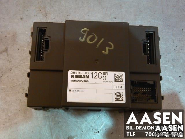 Styreenhet comfort (BCM) til Nissan Qashqai, 2007-2010 (Type I, Fase 1)  (SIEMENS|284B2 JD12C02)