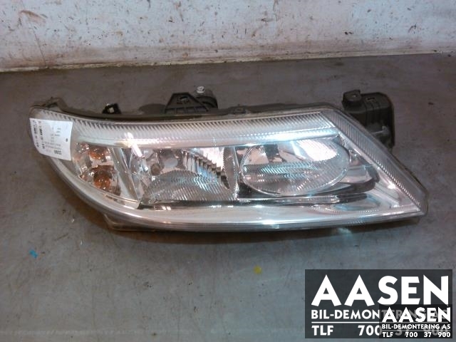 Frontlykt høyre halogen til Renault Laguna, 2001-2005 (Type II, Fase 1) (VALEO|8200002847)