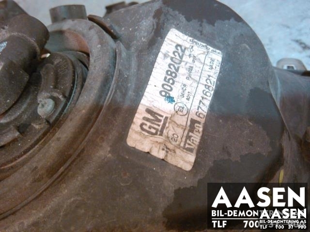 Frontlykt høyre halogen til Opel Zafira A 1999-2005  (VALEO|90582022|)