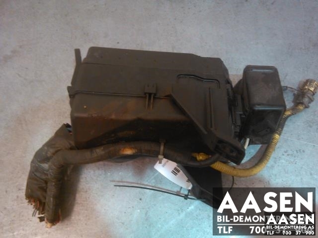 Sikringsboks til Toyota Land Cruiser 90, 1996-2002  