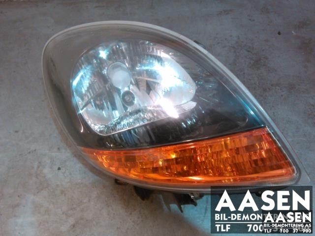 Frontlykt høyre halogen til Renault Kangoo, 2003-2007 (Type I, Fase 2)  (VALEO|8200183921)