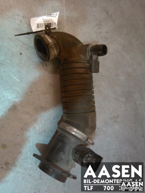 Luftslange innsug til VW Passat 2001-2005 (B5,3BG) (B5,3BG) (3B0 129 615 L|038 906 461|)