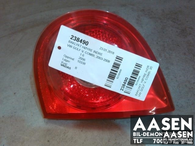 Baklykt høyre indre til VW Golf V, Combi 2003-2008 (1K6 945 094 E|)