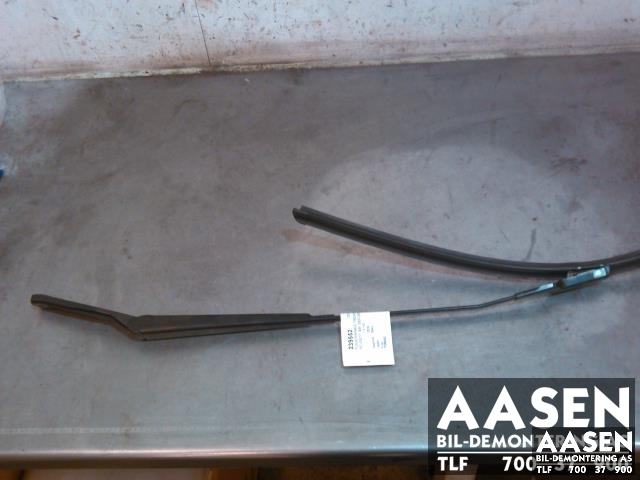 Viskerarmer frontrute til Peugeot 308, 2007-2011 (Type I, Fase 1)  