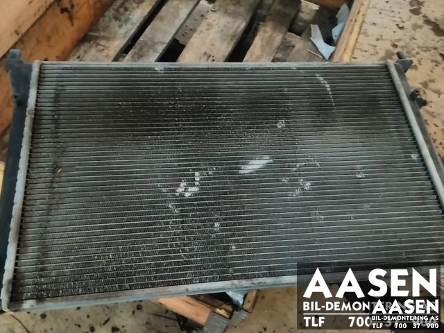 Radiator (manuell gir) til VW Passat 2005-2010 (B6) (B6) (1K0 121 253 F|)