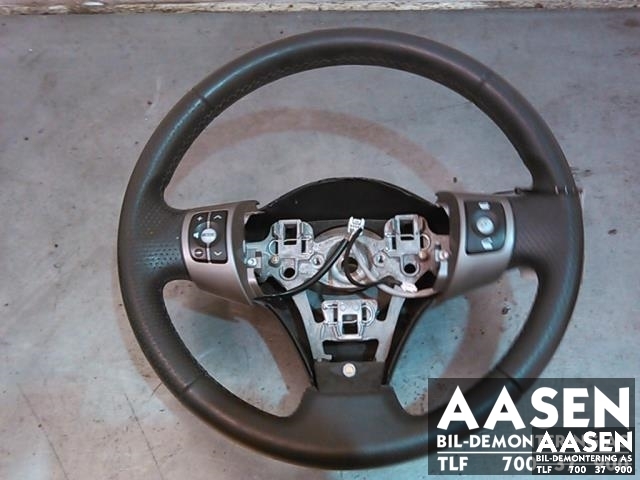 Ratt til Toyota Yaris, 2009-2011 (Type II, Fase 2)  (45100-0D140-B2)