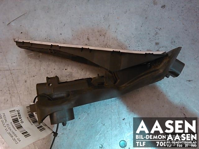 Pedal gass til VW Golf VI 2008-2012 (HELLA|1K1721503AN|)