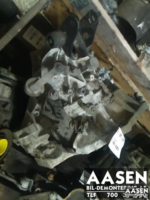 Girkasse manuell 6-trinn til Toyota Yaris 2012-2014 (Type III, Fase 1) (3030052891|303000D200|)