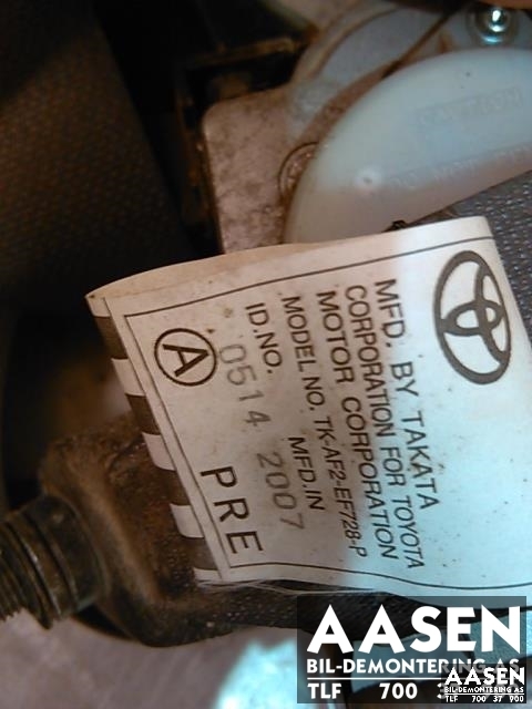 Sikkerhetsbelte foran høyre til Toyota Hiace 2007-2012 (Fase 3)  (TAKATA|TK-AF2-EF728-P|)