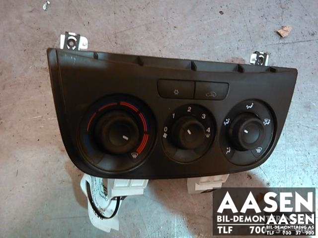 Varmeapparat betjening til Fiat Doblo, 2010-->> (Type II)  