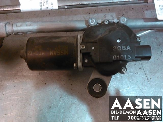 Viskermotor frontrute til Nissan NV200, 2010-2019 (MITSUBA|28810 JX30A)