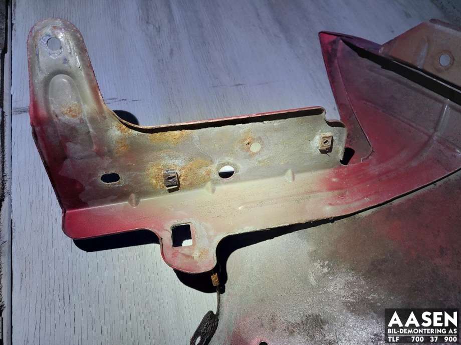 Skjerm høyre foran til Ford Expedition 2003-2006