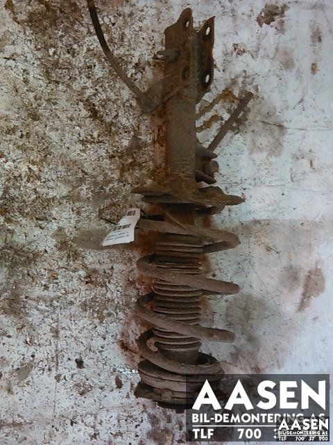 Fjærbein høyre foran til Nissan Qashqai, 2007-2010 (Type I, Fase 1)  (E4302JD01A)