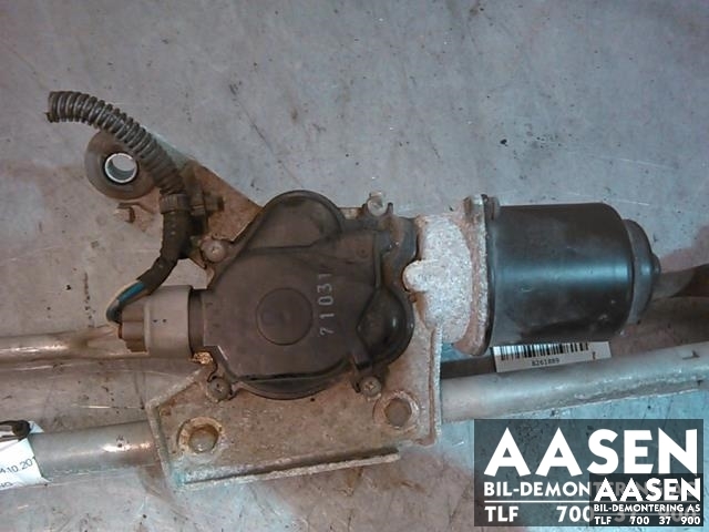 Viskermotor frontrute til Nissan Navara, 2005-2010 (Fase 1) (D40) (D40) 