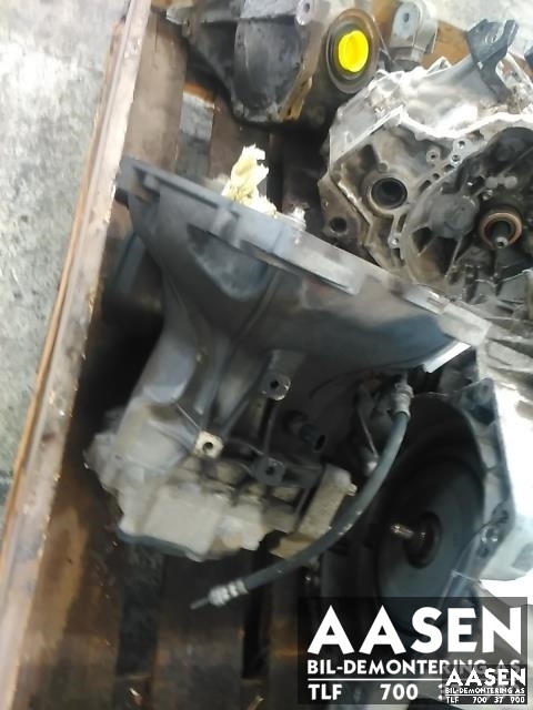 Girkasse manuell til Opel Corsa D 2006-2014  (55566124|93191894|57 00 225)