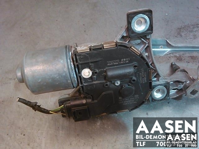 Viskermotor frontrute til Volvo C70 2010-2013 (Type II, Fase 2) (BOSCH|1397220523|)