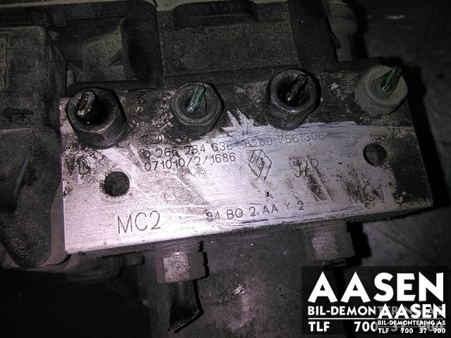 ABS sentral til Renault Scenic 2003-2009 (Type II)  (BOSCH|8200756306|)