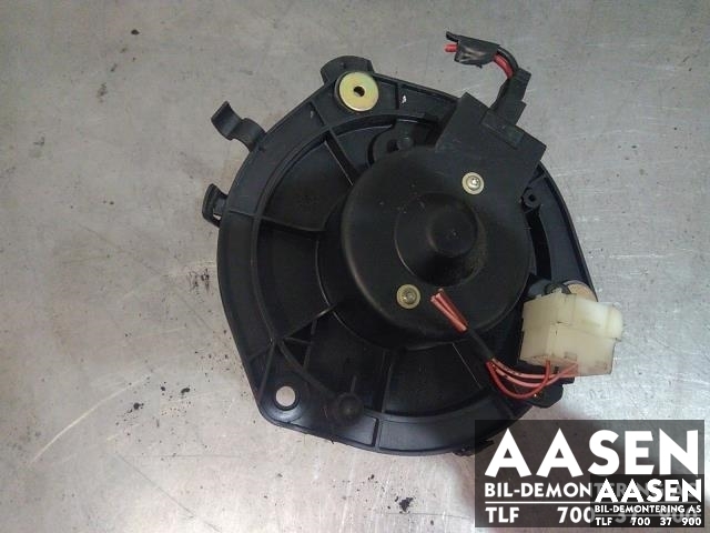 Varmeapparat motor til Iveco Daily, 2000-2006 (Type III) (DENSO|)