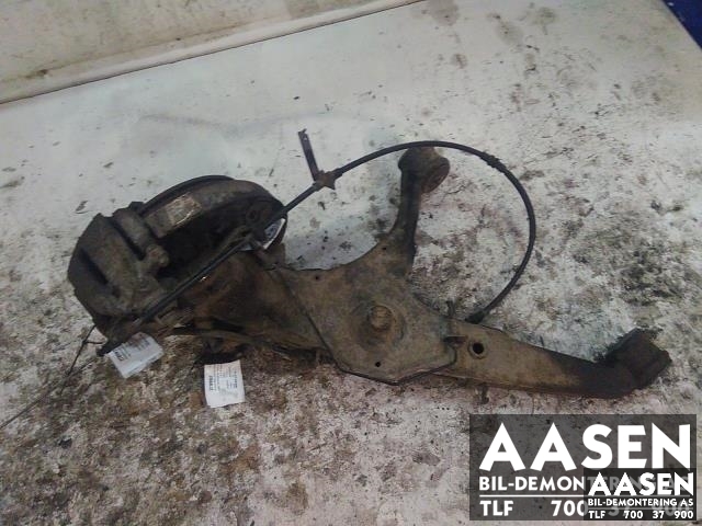 Bærebru venstre bak til VW Transporter / Caravelle 2003-2009 (Fase 1) (T5) (T5) (7H0 501 071 E|7E0 501 071|)