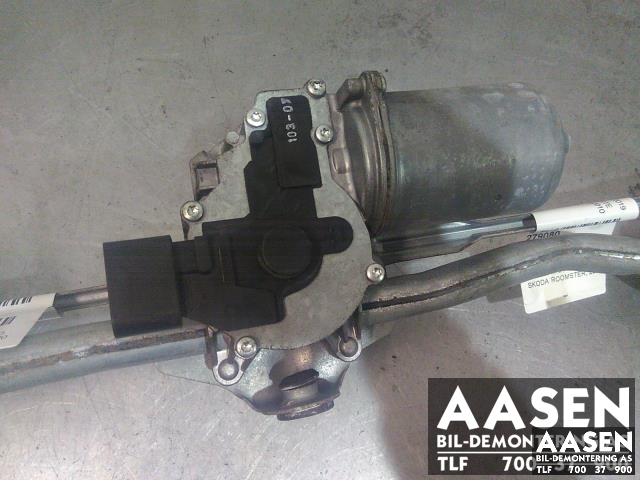 Viskermotor frontrute til Škoda Roomster 2006-2010 (Fase 1) (VALEO|5J1955113B|)
