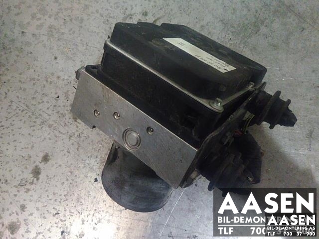 ABS sentral til Audi A5, 2007-2016 (Type I)  (BOSCH|8K0 614 517 FM)