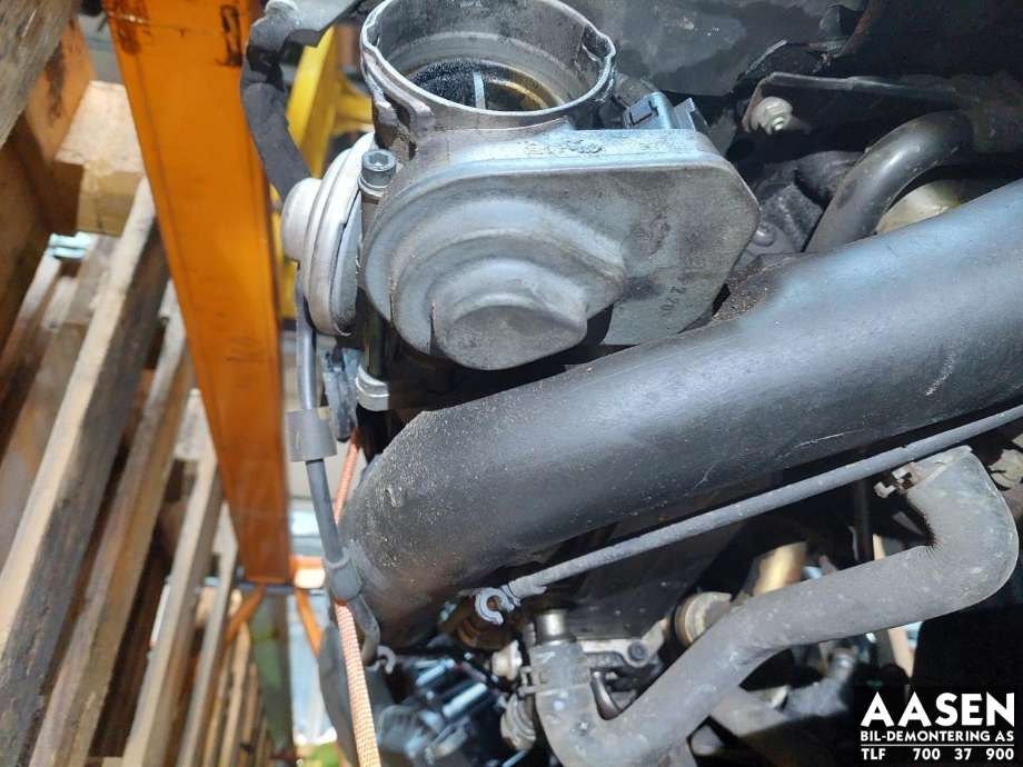 Spjeldhus til VW Passat 2005-2010 (B6) (B6) (038 128 063 L|038 128 063 G|)