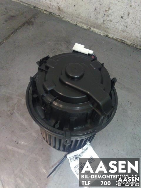 Varmeapparat motor til Nissan E-NV200 2014-->> (VALEO|272264FA0A|)