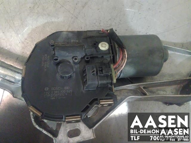 Viskermotor frontrute til Mercedes E-Klasse, 2006-2009 (Fase 2) (W211) (W211) (BOSCH|A 211 820 09 40)