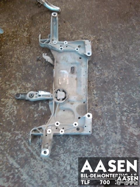 Travers foran hoved til VW Touran 2003-2006 (Type I, Fase 1)