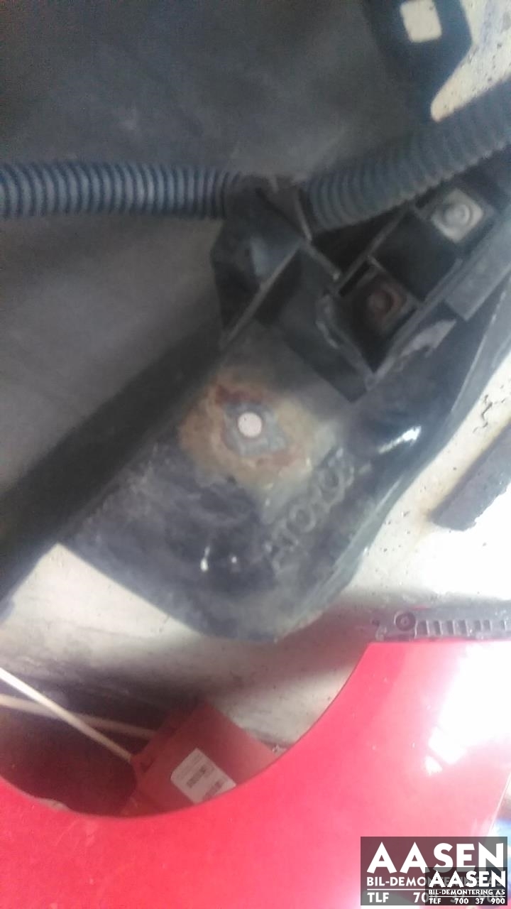 Skjerm venstre foran til Toyota RAV4 2000-2006 (Type II) (5381242200|)