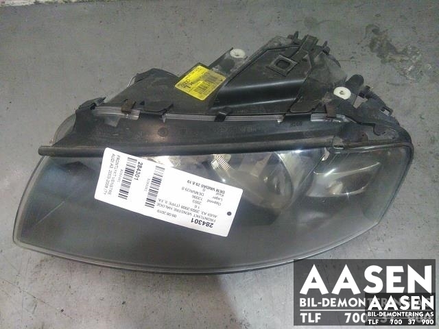 Frontlykt venstre halogen til Audi A3, 2003-2008 (Type II, Fase 1)  (AL|8P0 941 003 A)