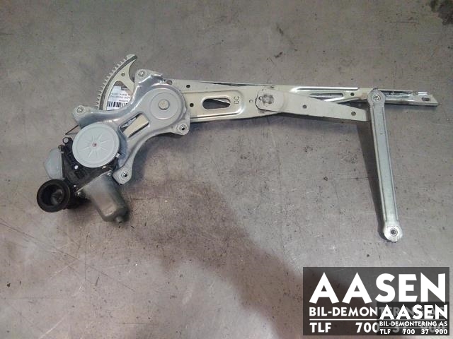 Ruteheis venstre foran til Toyota RAV4 2013-2015 (Type IV, Fase 1) (85720-42110|69802-30280|)