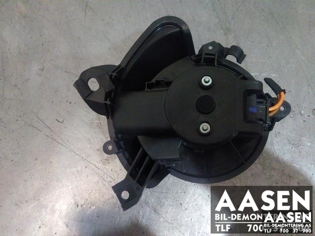 Varmeapparat motor til Opel Combo D, 2012-2018  (95514201)