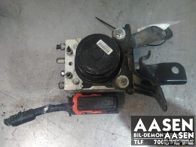 ABS sentral til Toyota Yaris, 2012-2014 (Type III, Fase 1)  (ATE|44540-0D100)