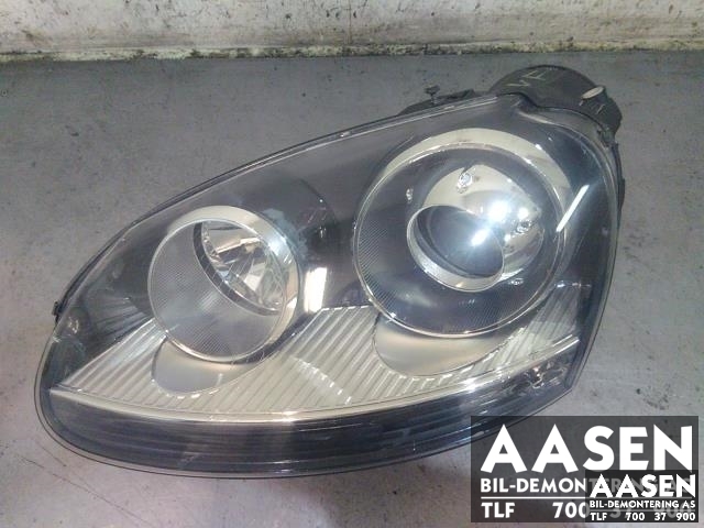 Frontlykt venstre halogen til VW Golf V, STV, 2007-2010 (JETTA) (JETTA) (AL|1K6 941 031)