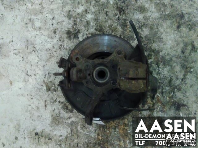 Hjulspindel høyre foran til VW Caddy, 2010-2015 (Type III, Fase 2) (1K0 407 256 AA)