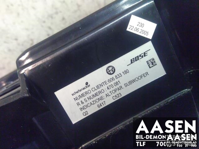 Bilstereo sub-woofer til Alfa Romeo GT 2004-2010  (BOSE|606833180|)