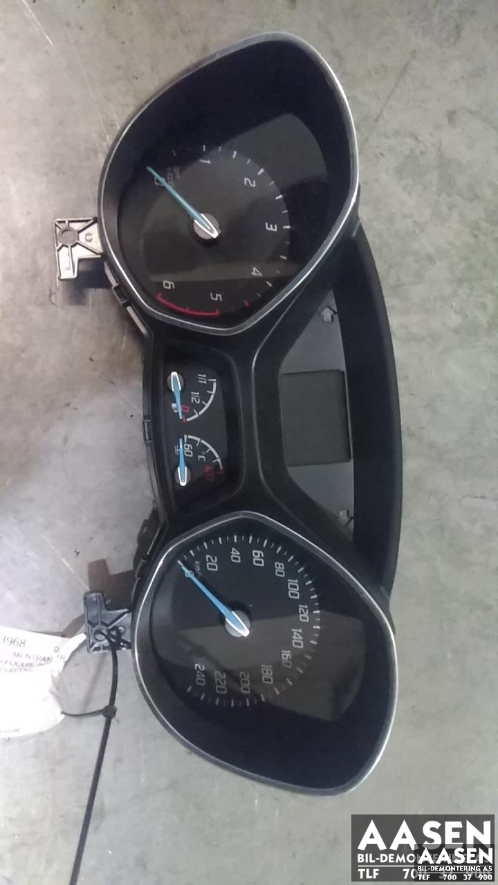Instrumentpanel til Ford Focus 2014-2018 (Type III, Fase 2) (5580301|)