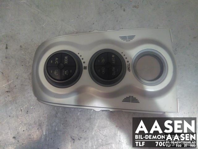 Varmeapparat betjening til Toyota Yaris 2006-2009 (Type II, Fase 1) (55900-0D210|)
