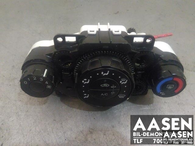 Varmeapparat betjening til Ford Fiesta 2008-2012 (Type VI, Fase 1) (8A61-19980-CF|)