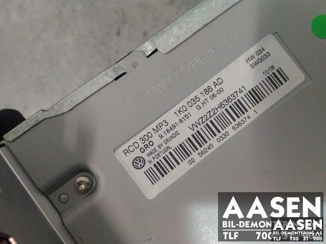 Bilstereo til VW Touran 2007-2010 (Type I, Fase 2)  (GRUNDIG|1K0035186AD|)