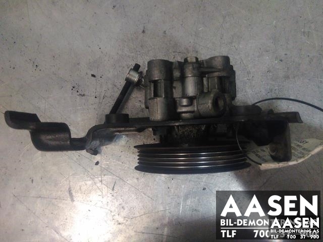 Servo pumpe mekanisk til Toyota Verso, 2004-2009 (Type II)  (TOYODA|44310-05100)