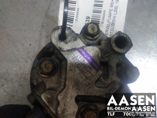 Servo pumpe mekanisk til Mitsubishi L200 1996-2006 (Type III) (UNISIA|MR374897|)