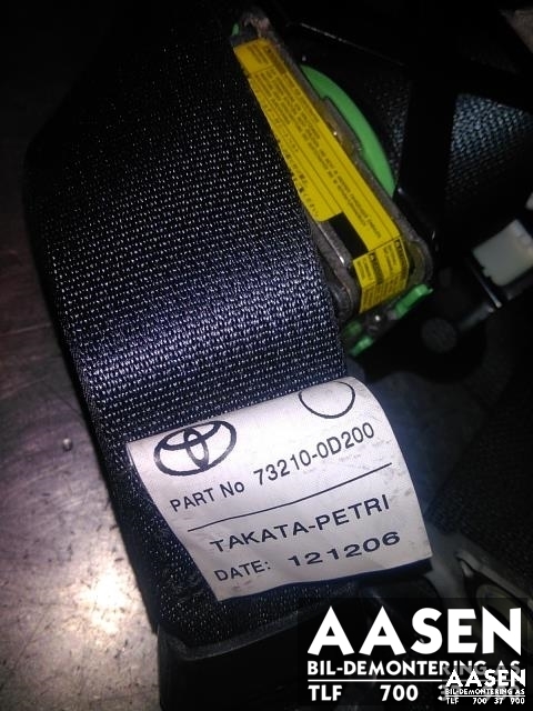 Sikkerhetsbelte foran høyre til Toyota Yaris 2006-2009 (Type II, Fase 1) (TAKATA|73210-0D200|)